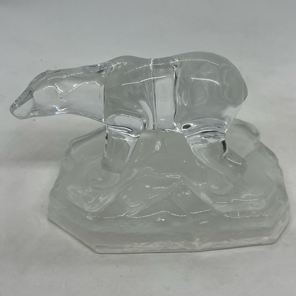 Vintage Cristal d’ Arques, France, Polar Bear on Ice - Picture 2 of 7